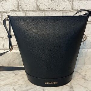 Michael Kors bucket bag